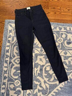 Target Universal Thread Women’s Jeans High Rise Skinny 4 / 27 R